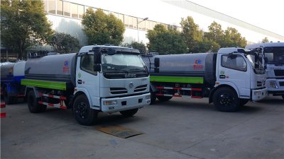山西太原客戶再訂6臺(tái)掃路車、吸塵車、洗掃車、灑水車